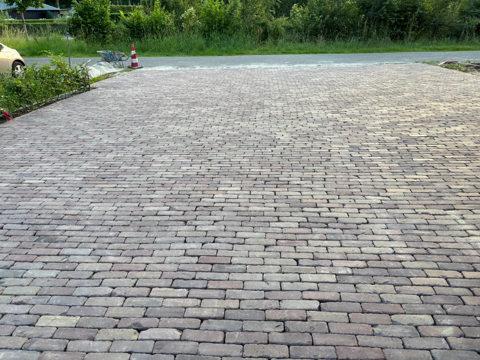 Dikformaat klinkers, Ophalen, Zo goed als nieuw, Beton, Klinkers