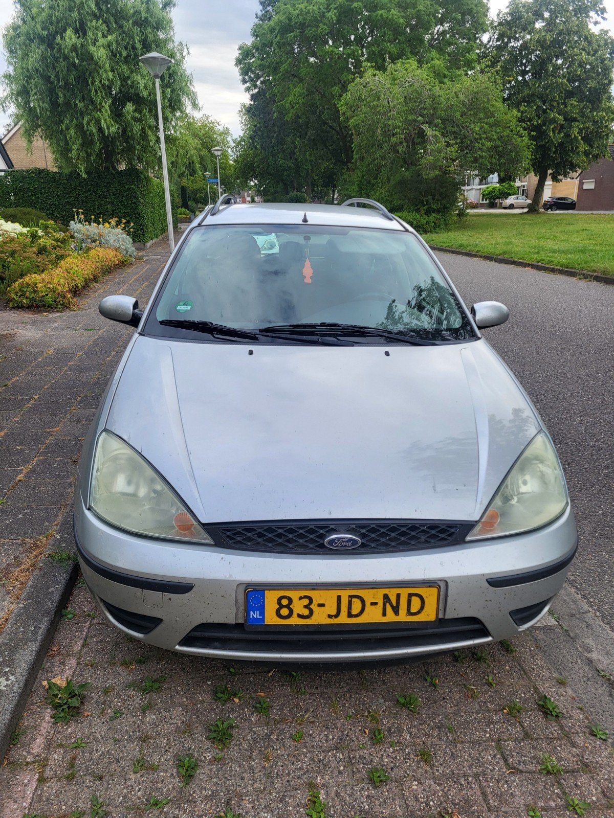 Ford Focus 1.6I 74KW 2002 Grijs, Auto's, Ford, Particulier, Focus, ABS, Airbags, Airconditioning, Bluetooth, Centrale vergrendeling