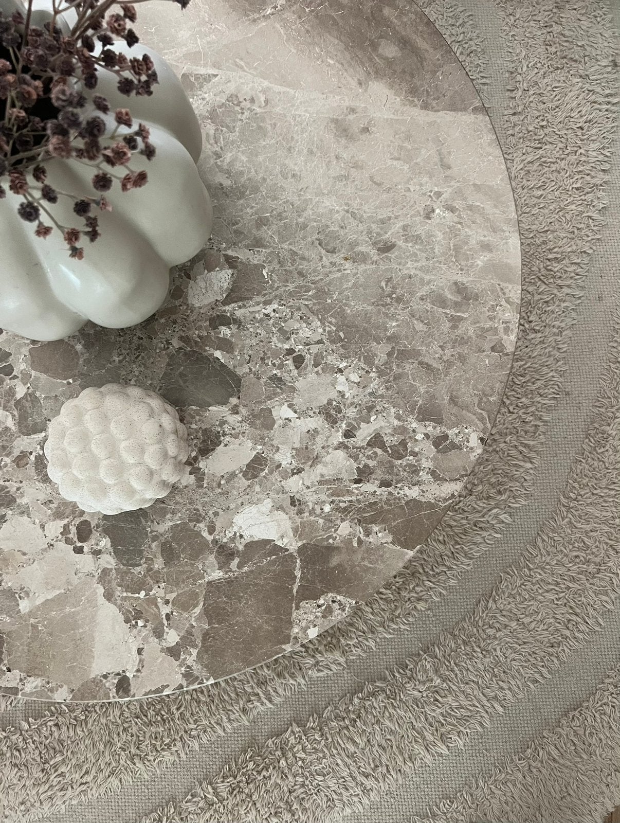 Marmeren salontafel rond emporado light, Huis en Inrichting, Tafels | Salontafels, Ophalen of Verzenden, Zo goed als nieuw, Rond