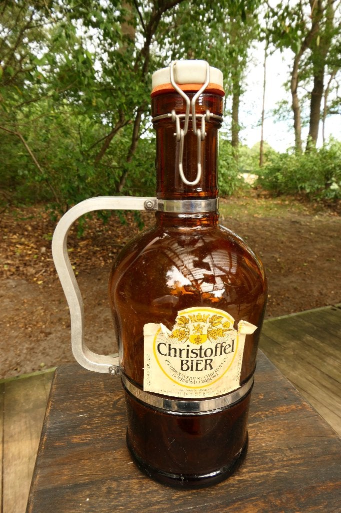 Grote Bierfles merk Christoffel uit Roermond, Ophalen of Verzenden, Flesje(s), Overige merken