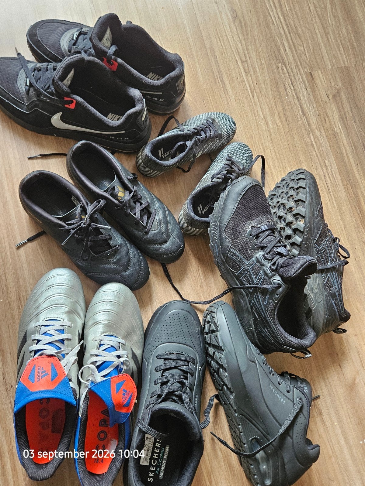 merk sneakers, Ophalen