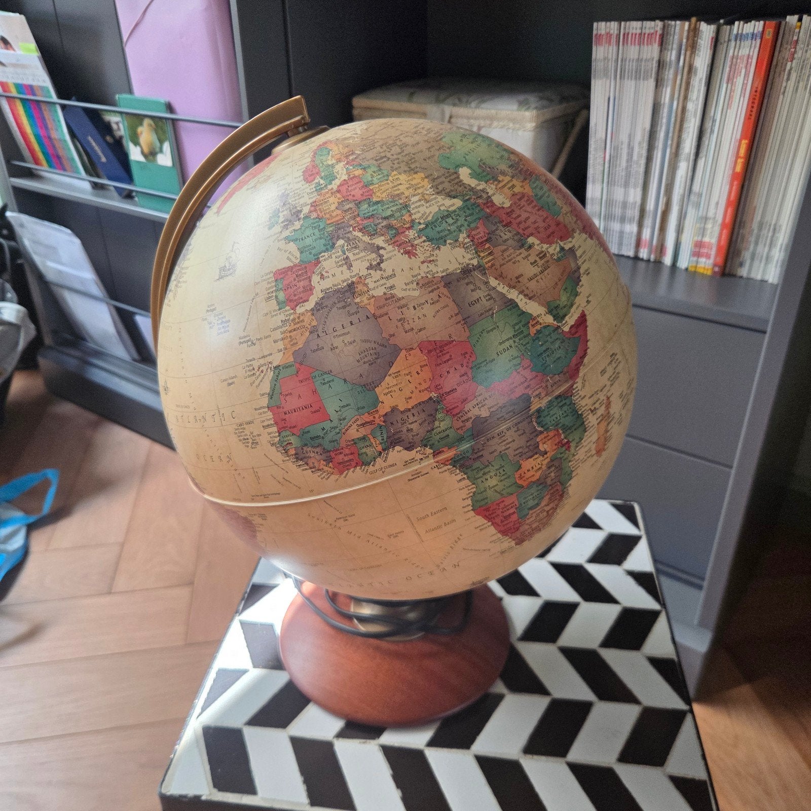 Verlichte Wereldbol van Tecnodidattica S.p.A., Gebruikt, Kunststof, Staatkundige wereldbol, Educatief