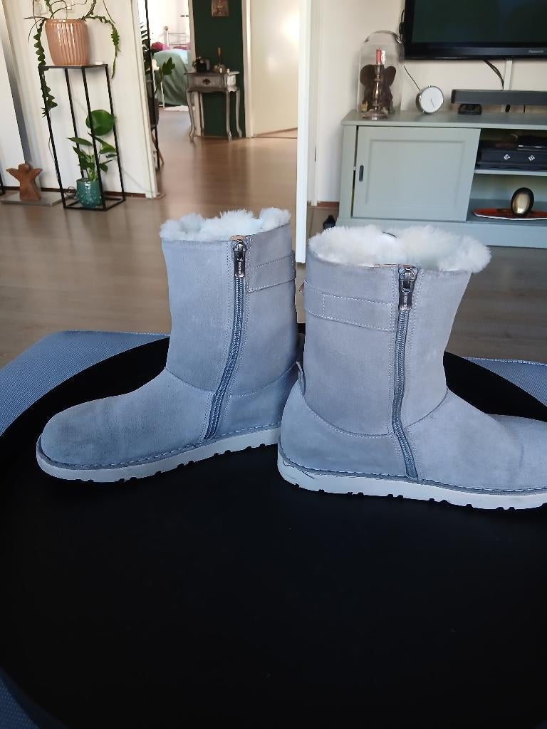 Birkenstocks laarzen maat 38, Kleding | Dames, Schoenen, Lage of Enkellaarzen, Ophalen of Verzenden, Zo goed als nieuw, Grijs