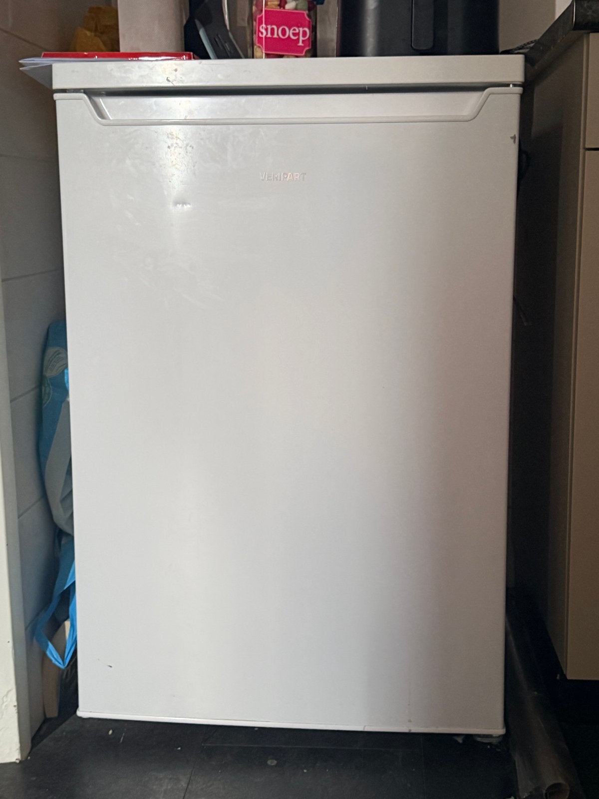 Compacte Veripart Koelkast - Ideaal voor kleine ruimtes, Witgoed en Apparatuur, Koelkasten en IJskasten, Gebruikt, Zonder vriesvak