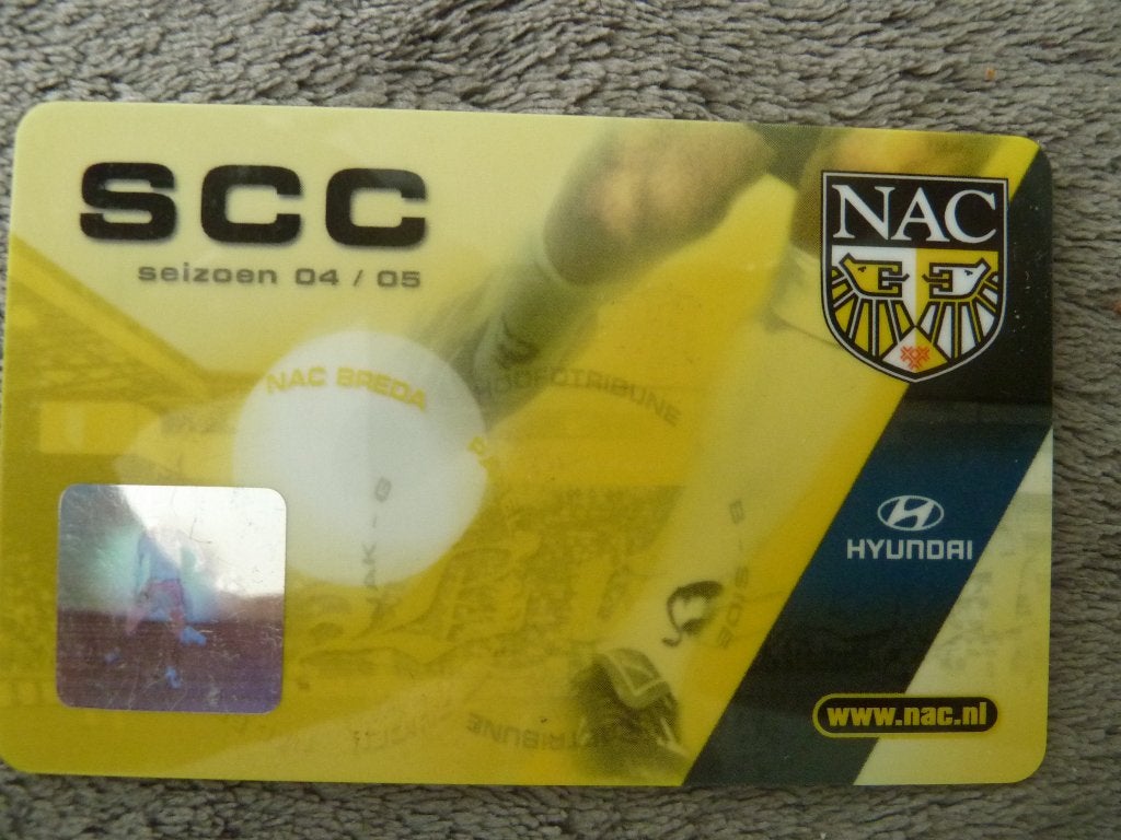 Seizoenclubcard.NAC. 2004/2005.Grijze achterkant VIP uitno, Ophalen of Verzenden, Gebruikt, NAC Breda, Overige typen