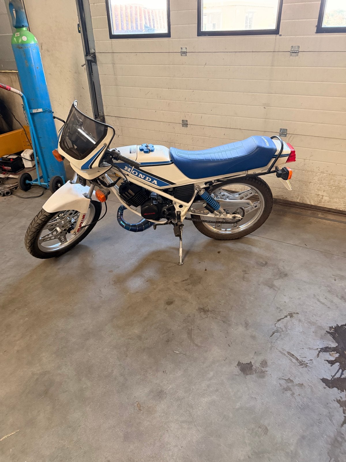 Honda mb 110 mallossi  - Zonder kenteken, 6 versnellingen, Gebruikt, Maximaal 45 km/u, Ophalen of Verzenden