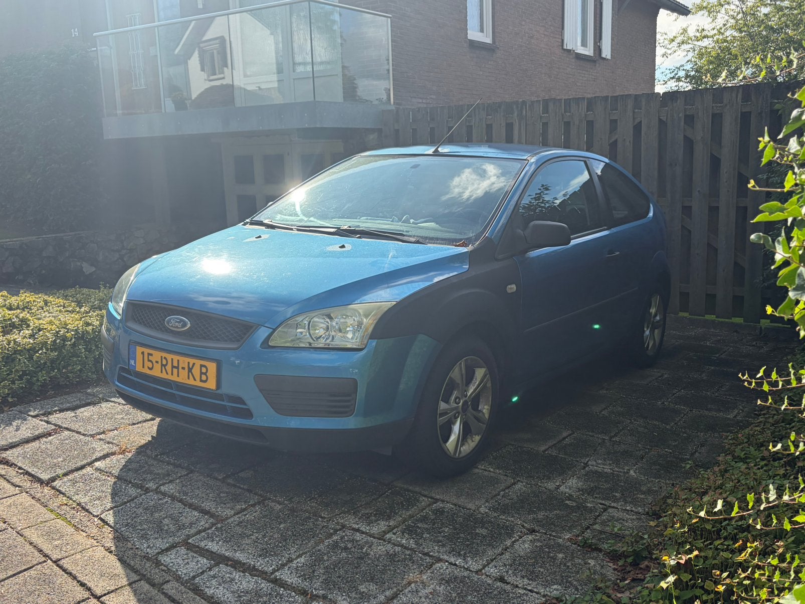 Foto 3 van Ford Focus 1.4 (2005) | gereviseerde motor, CarPlay, Pirelli