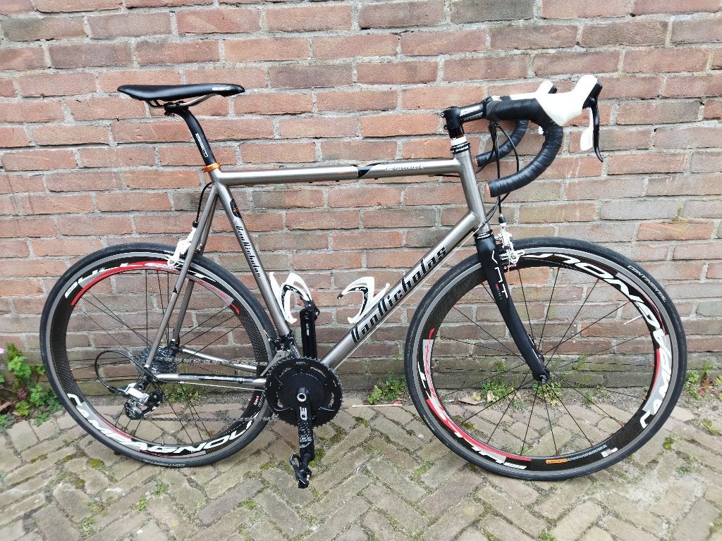 Van Nicolaas Chinook Titanium maat 60, 28 inch, Zo goed als nieuw, 57 tot 61 cm, Meer dan 20 versnellingen