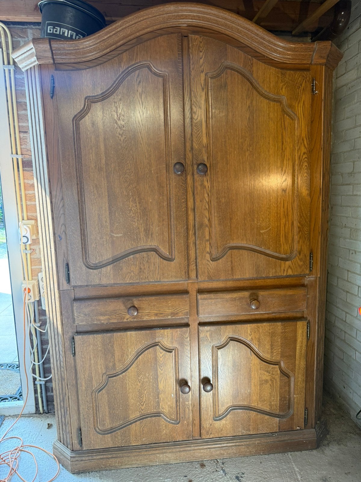 Eikenhouten kast, Ophalen of Verzenden
