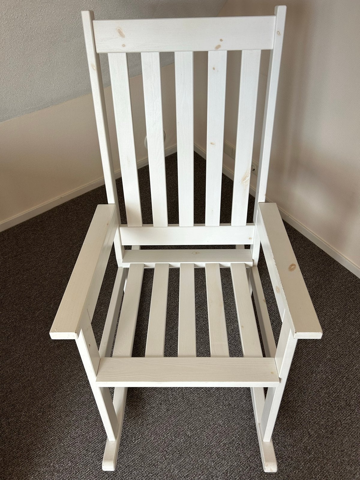 Witte houten schommelstoel, Huis en Inrichting, Stoelen, Ophalen, Gebruikt, Wit, Eén