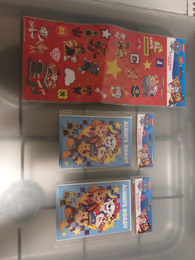 Paw Patrol stickers en uitnodigingen set, Ophalen of Verzenden, Nieuw, Stickers en Plaatjes