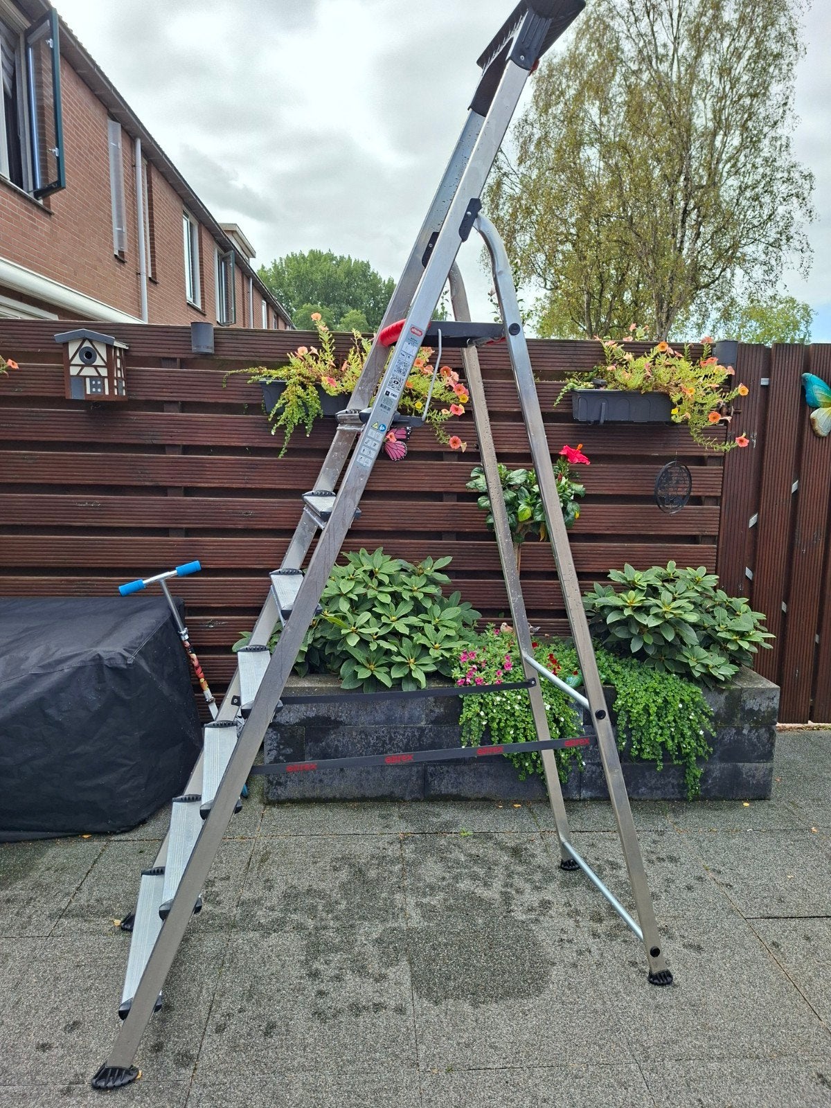 Altrex trap, Ophalen, Zo goed als nieuw, Trap, 2 tot 4 meter
