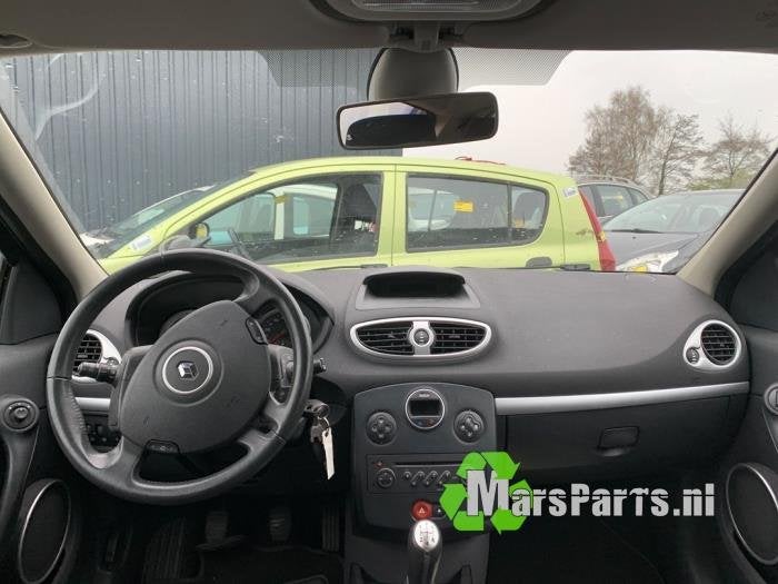 Kachel Bedieningspaneel van een Renault Clio, Gebruikt, -, Renault, -