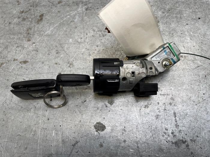 Kontaktslot + Sleutel van een Peugeot Partner, Auto-onderdelen, Gebruikt, -, -, Ophalen of Verzenden
