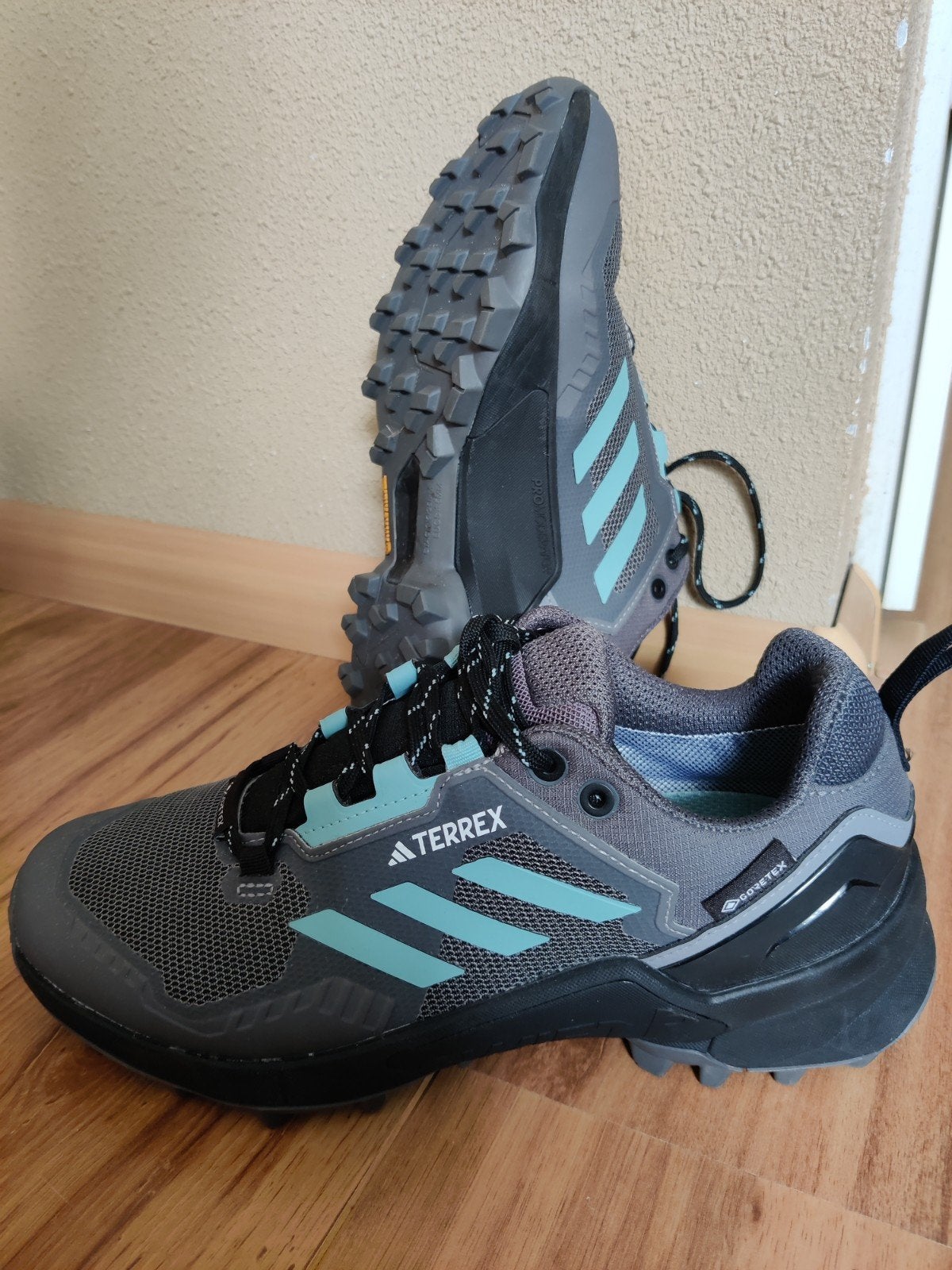 Adidas loop/wandel schoenen. Maat 39. Kleur:grijs/blauw, Sport en Fitness, Bergsport en Wandelen, Ophalen, Zo goed als nieuw, Schoenen