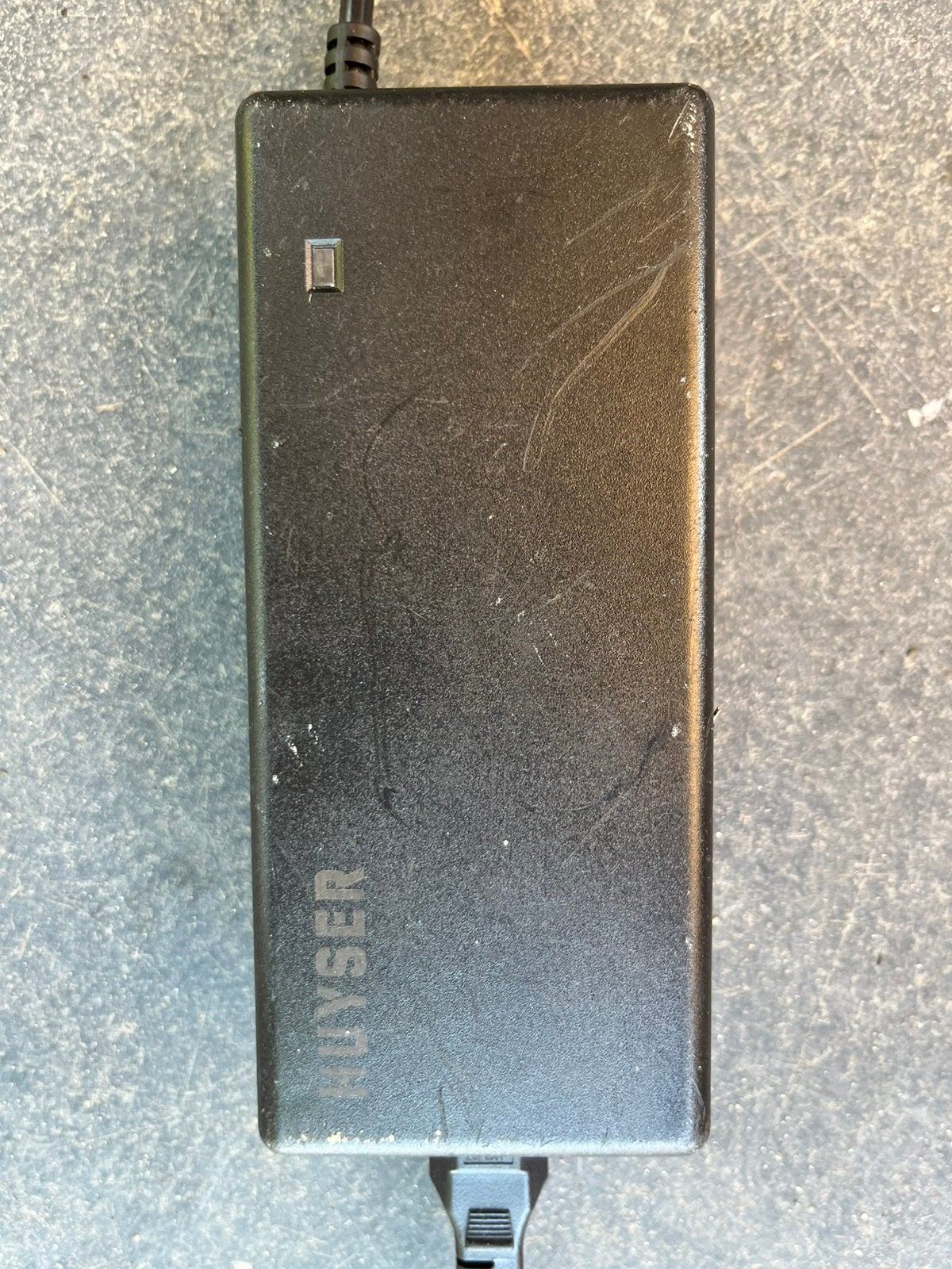 Huyser e-bike oplader, Ophalen, Zo goed als nieuw, Overige merken