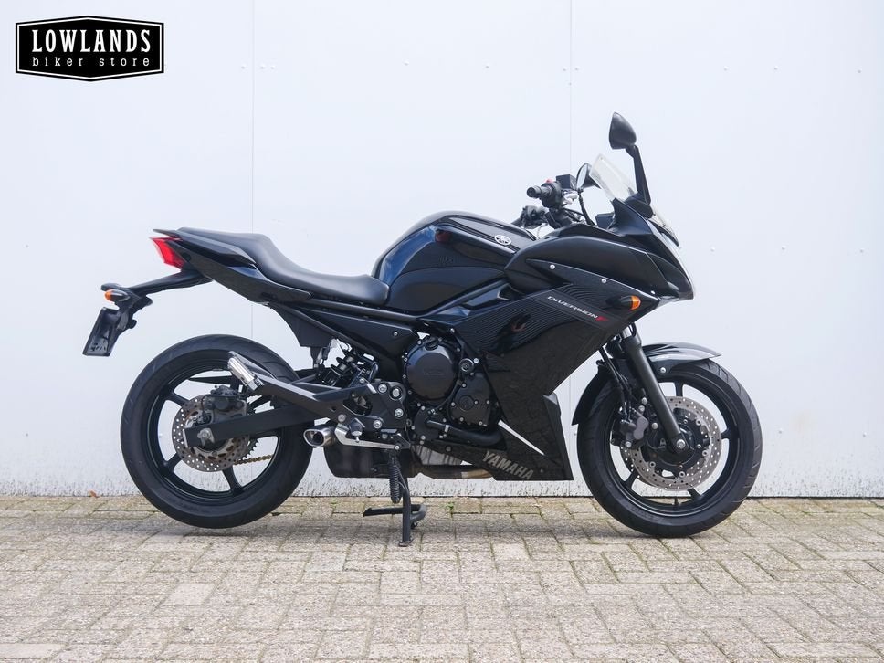 YAMAHA XJ 6 / DIVERSION F ABS (bj 2011), Motoren, 4 cilinders, Motorrijbewijs A, Bedrijf, Onbekend
