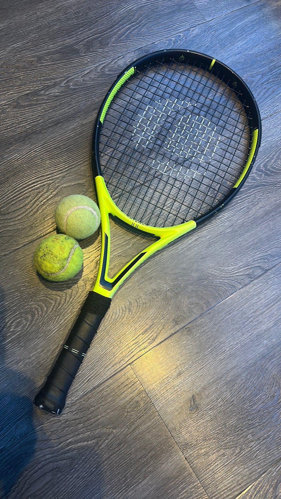 Tennisracket Artengo TR500 met tas en 2 ballen., Gebruikt, L00, Racket, Ophalen