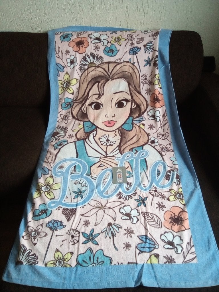 Disney - Handdoek/Badhanddoek/Badlaken - Belle - nieuw, Ophalen of Verzenden, Assepoester of Belle, Nieuw, Kleding of Textiel