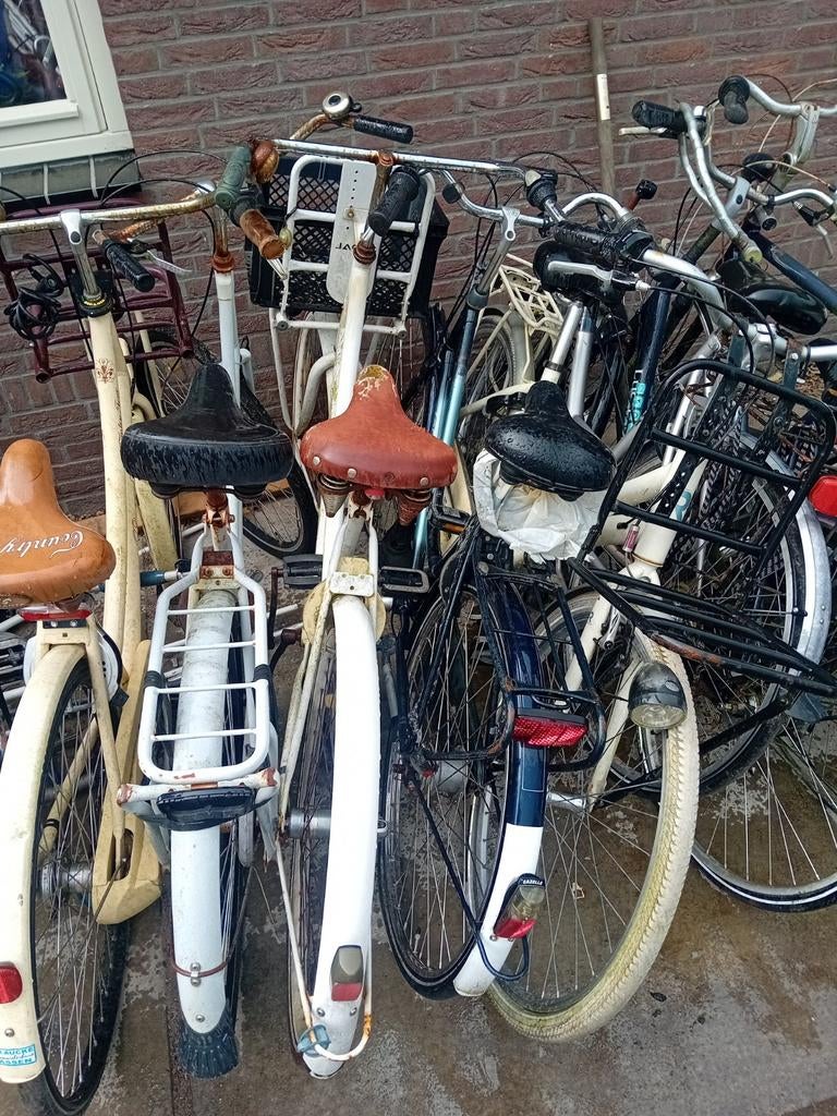 Tekoop oude fietsen 10 euro  per stuk, Ophalen of Verzenden