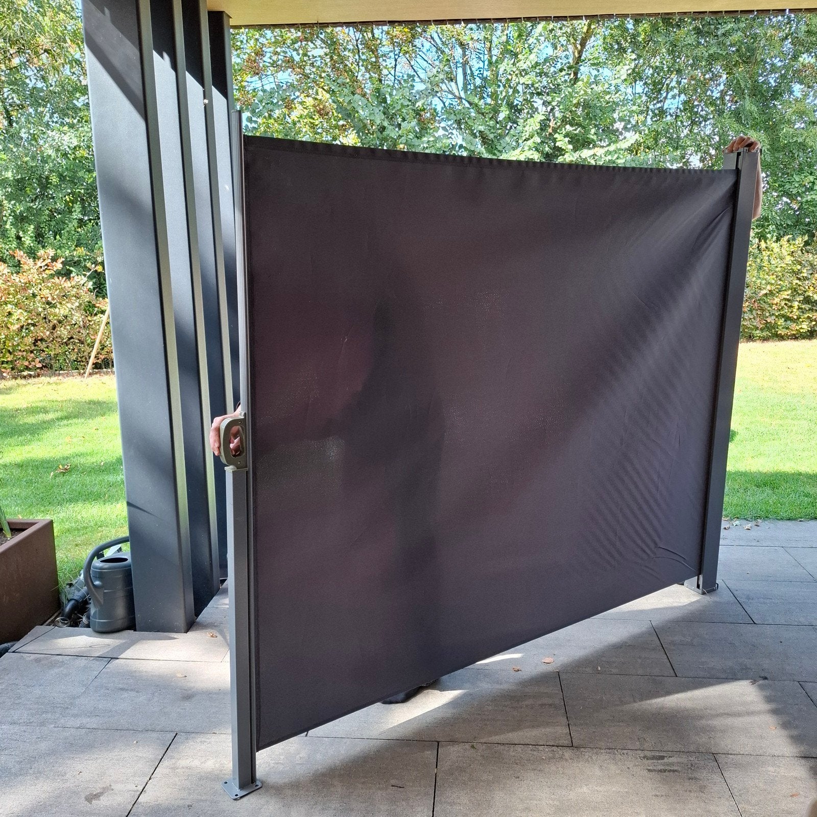 Uittrekbaar windscherm. Kleur licht grijs., Tuin en Terras, Tuinschermen, Ophalen, Aluminium, Zo goed als nieuw, 200 cm of meer