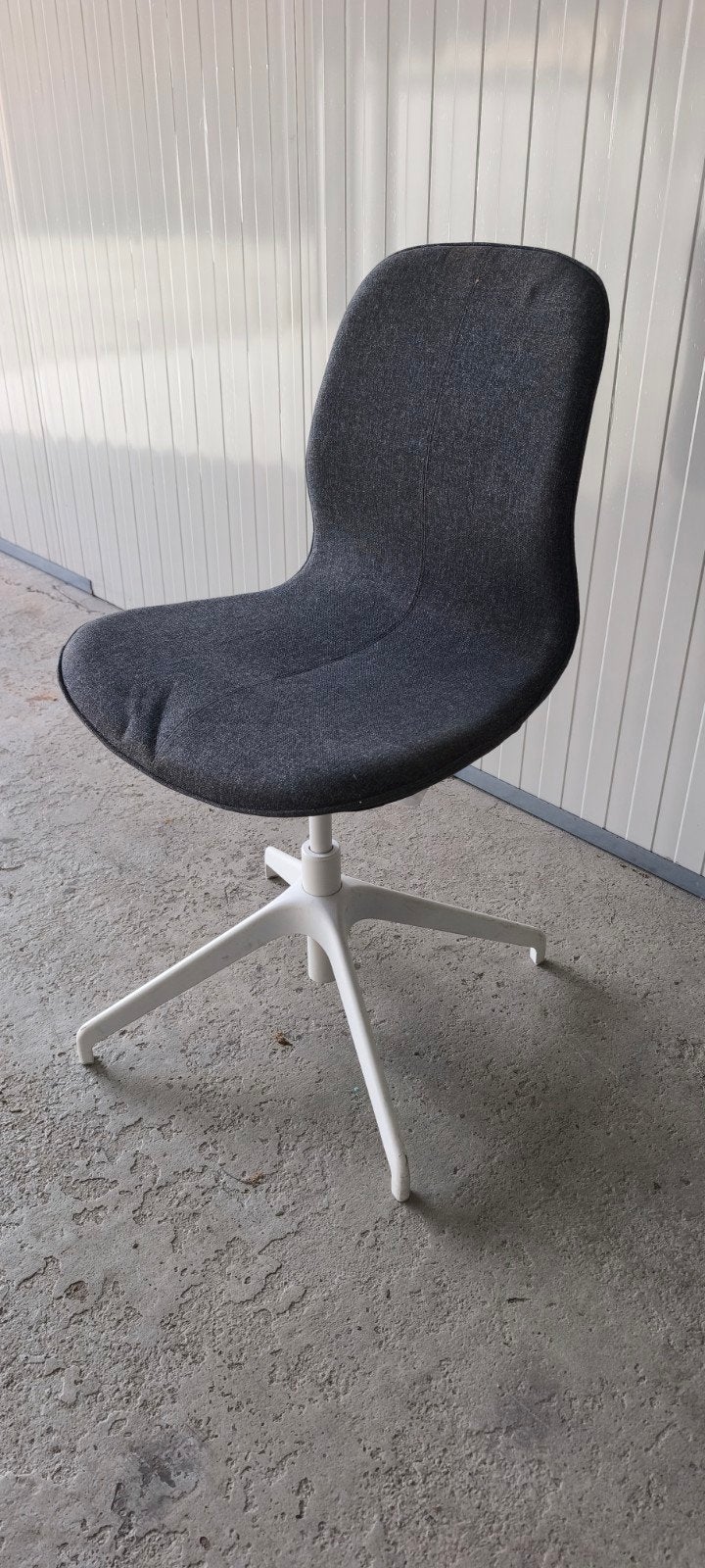 IKEA LÅNGFJÄLL Bureaustoel - Donkergrijs, Zo goed als nieuw, Ophalen, Zo goed als nieuw, Grijs, Ergonomisch
