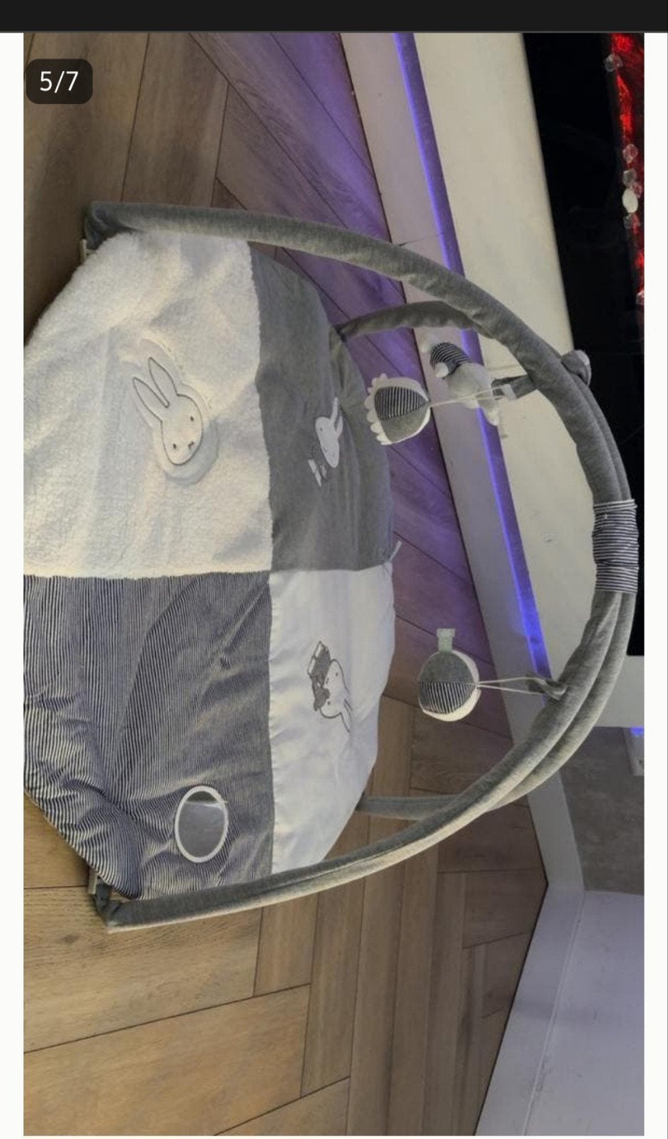 Speelkleed van nijntje met boog, Kinderen en Baby's, Speelgoed | Babyspeelgoed, Ophalen