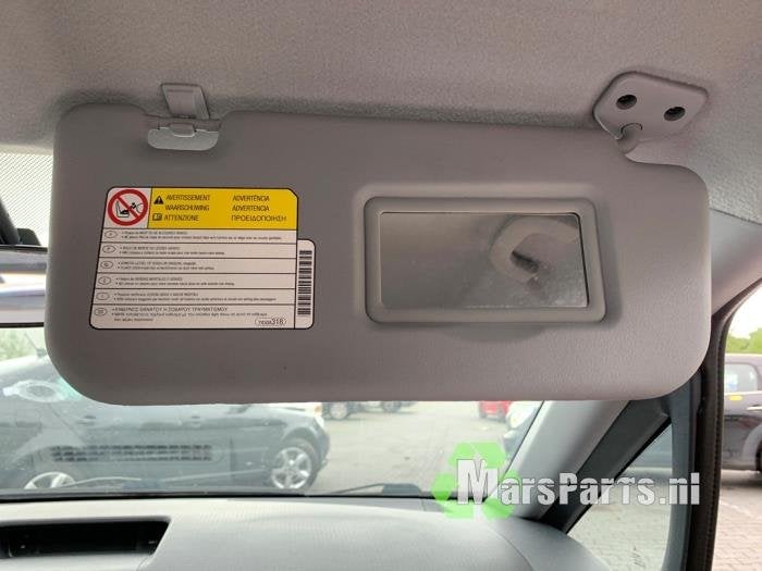 Zonneklep van een Mitsubishi Colt, Gebruikt, -, -, Ophalen of Verzenden