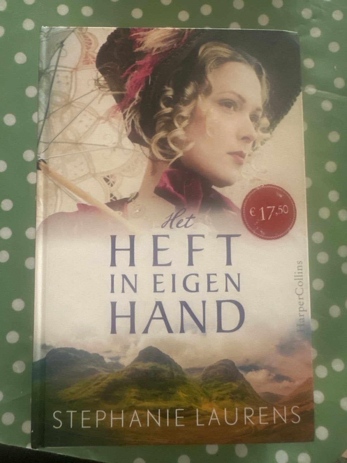 Het Heft in Eigen Hand - Stephanie Laurens, Ophalen of Verzenden, Gelezen, Wereld overig