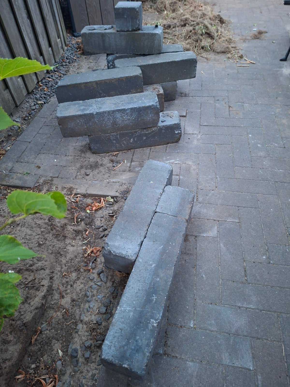 Gebruikte betonnen blokken voor tuin of border, Gebruikt, Blok, Ophalen of Verzenden, Minder dan 25 cm