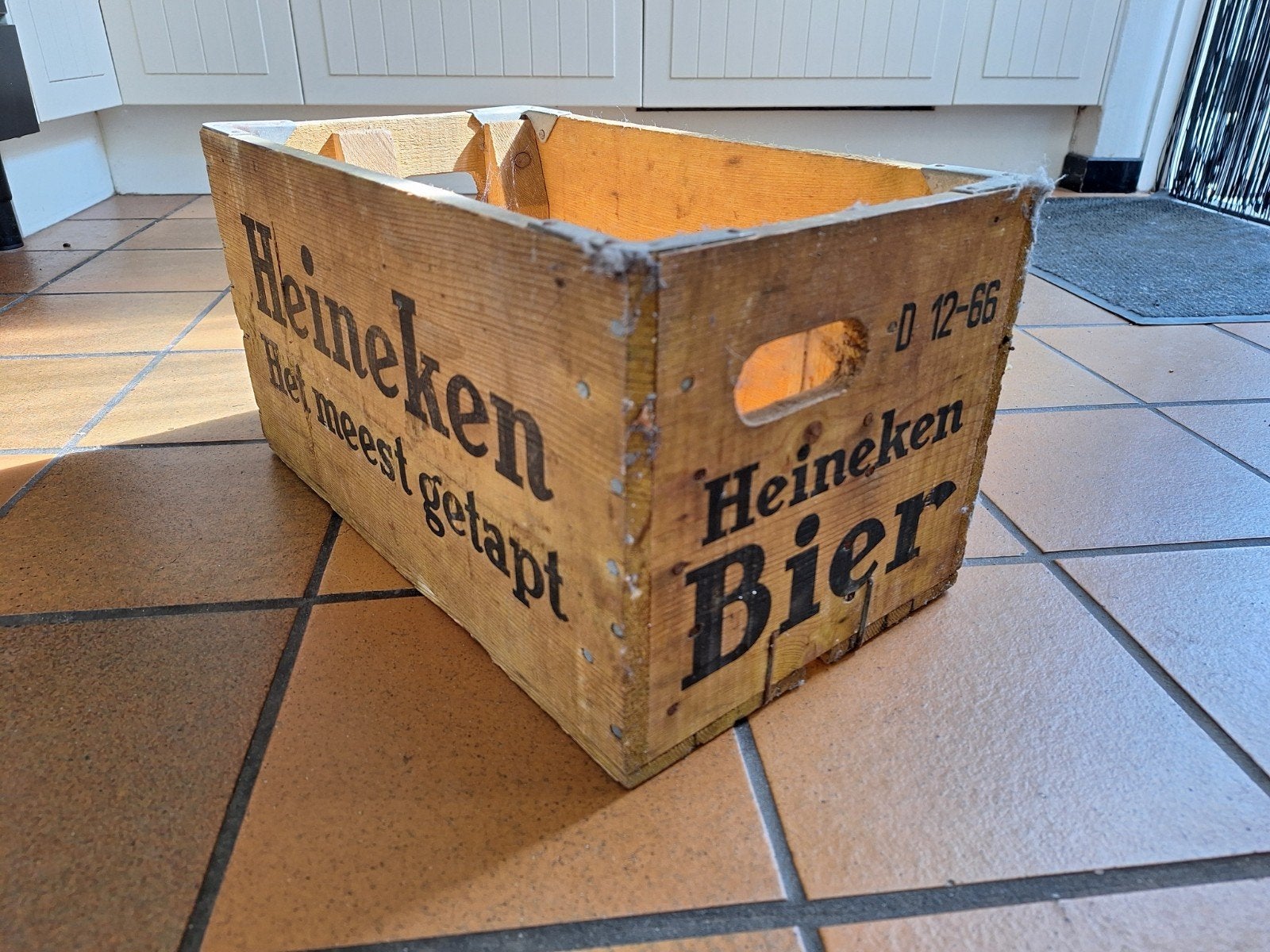 Oud houten bierkrat Heineken in zeer goede staat, Ophalen of Verzenden