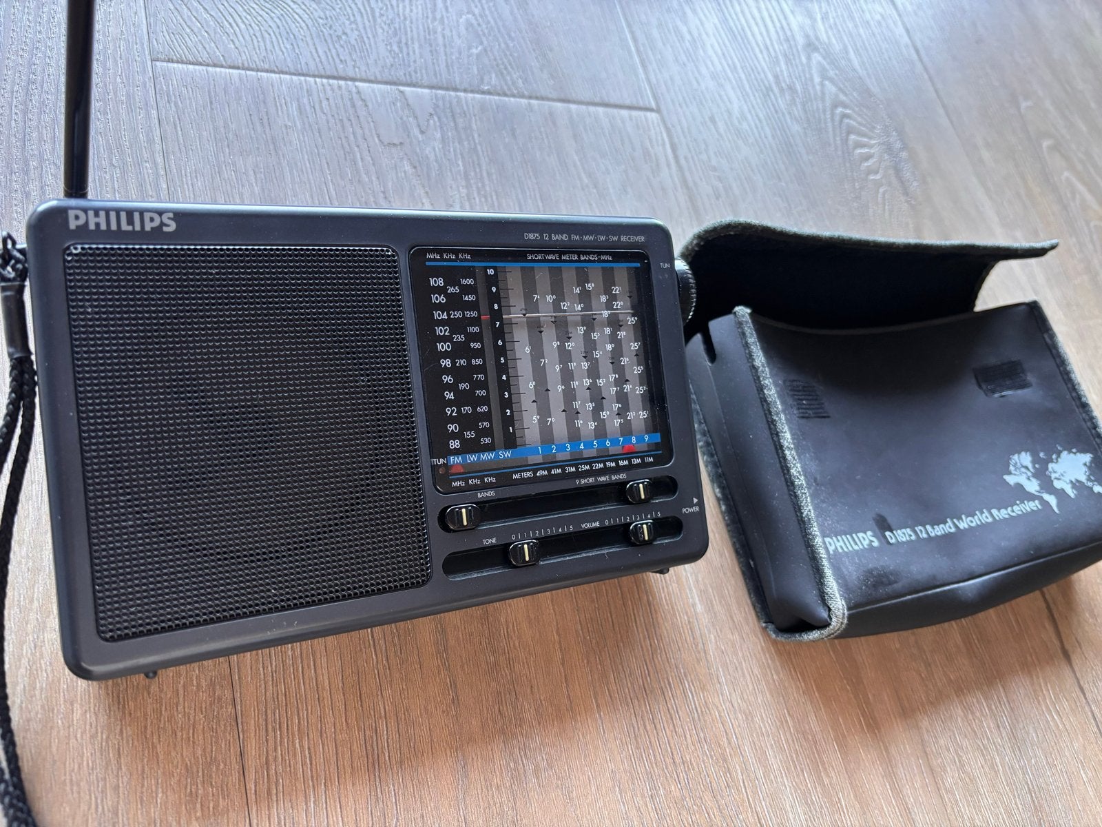 Philips D1875 12 Band World Receiver - Wereldontvanger, Verzenden, Gebruikt, Wereldontvanger