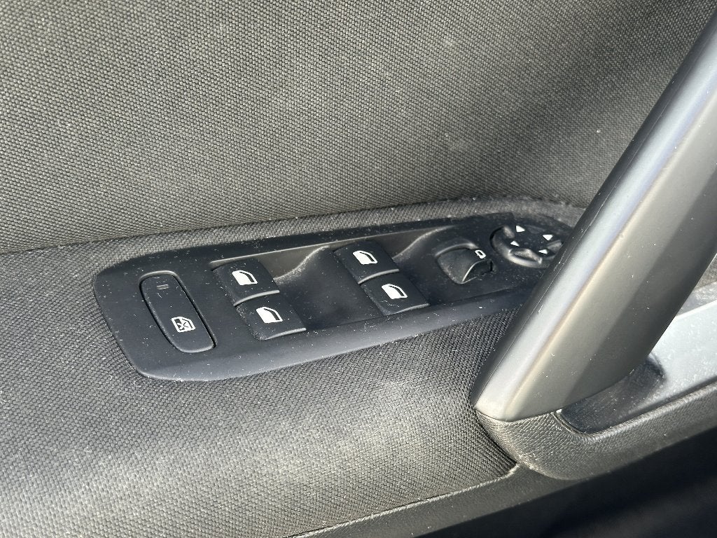 Foto 21 van Peugeot 308 1.2 Allure | Riem Vervangen! | CarPlay | PDC|ECC