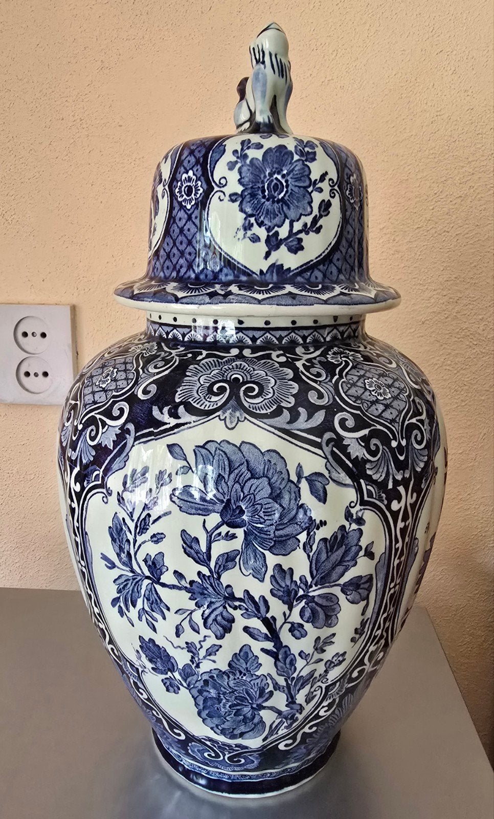 Balustervaas met deksel, Boch, Petrus Regout, Ophalen of Verzenden