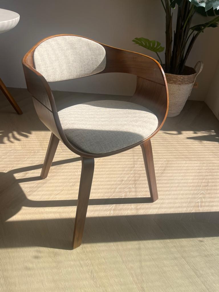 Eetkamerstoelen walnoot - creme (japandi stijl) 6 stuks, Japandi, Bruin, Ophalen of Verzenden, Zo goed als nieuw