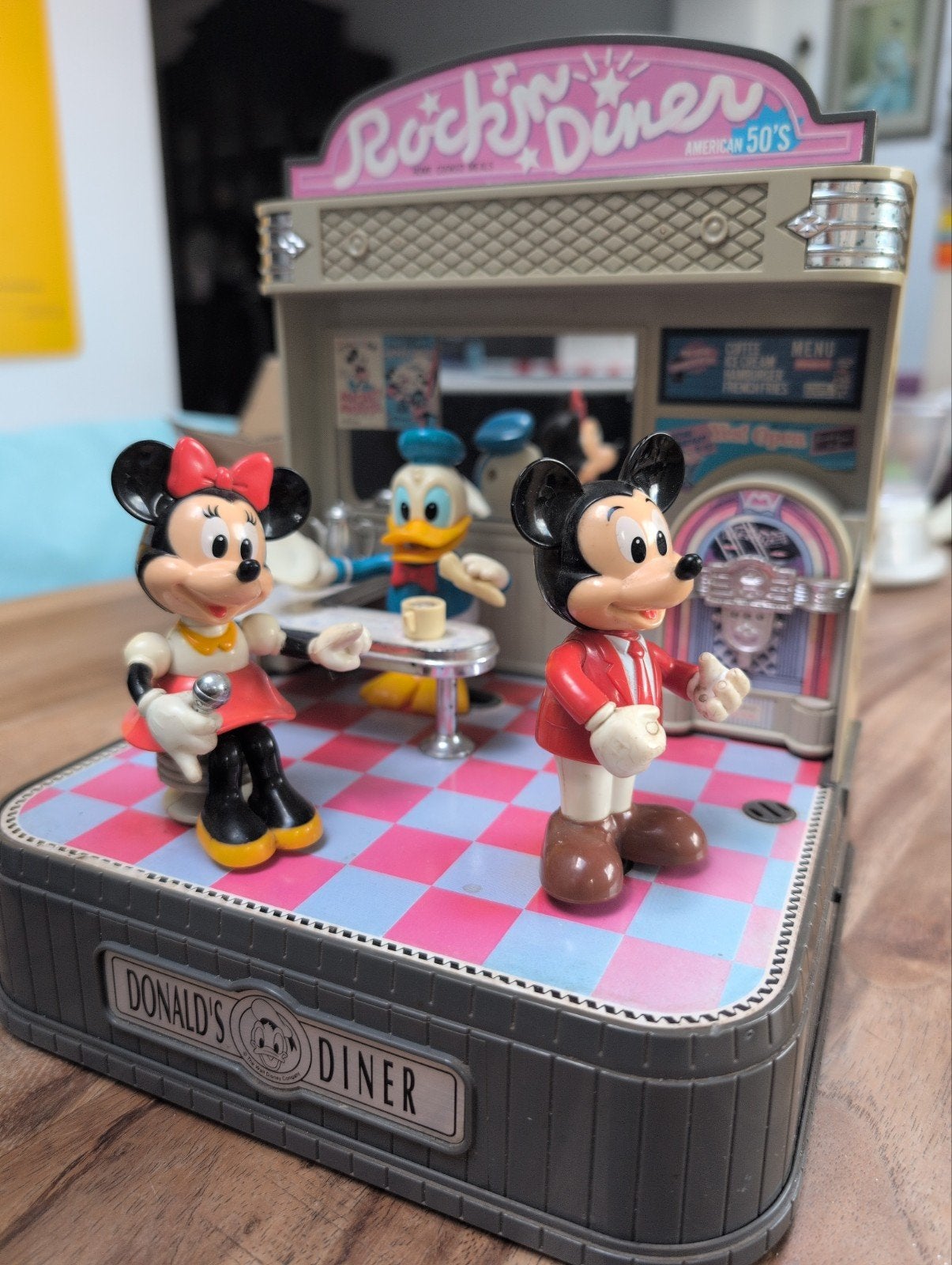 Disney Donald's Diner, Verzamelen, Ophalen of Verzenden, Mickey Mouse, Gebruikt, Beeldje of Figuurtje