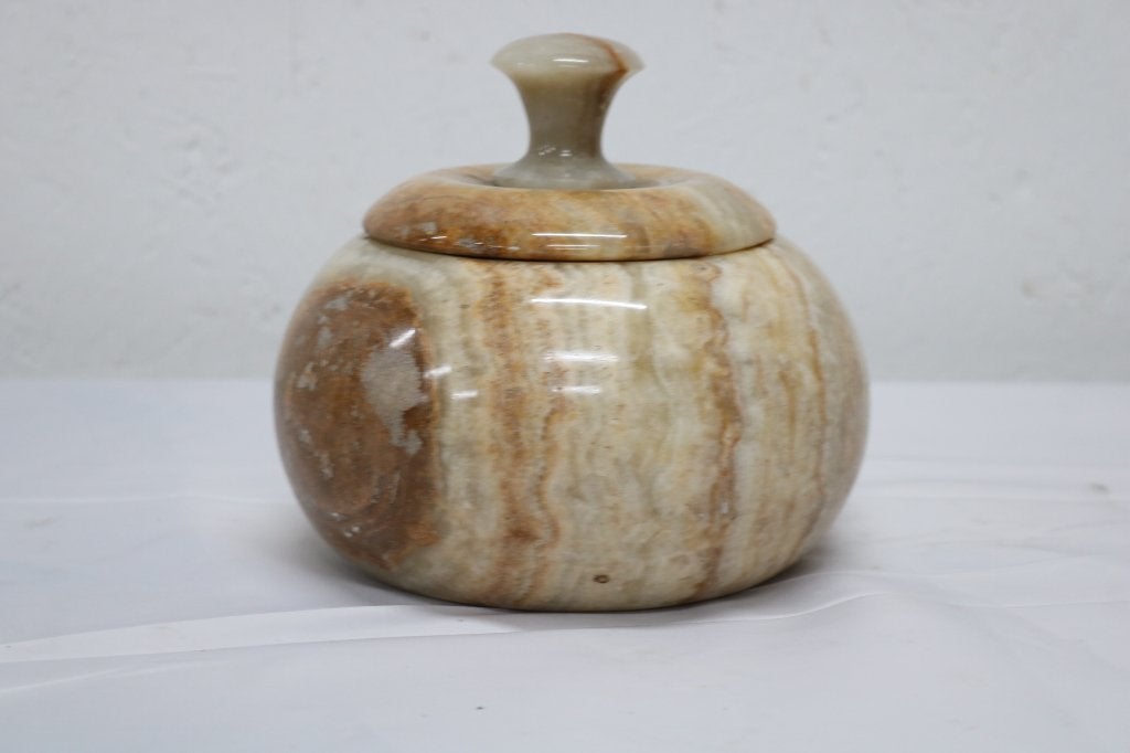 Marmeren Pot, Ophalen