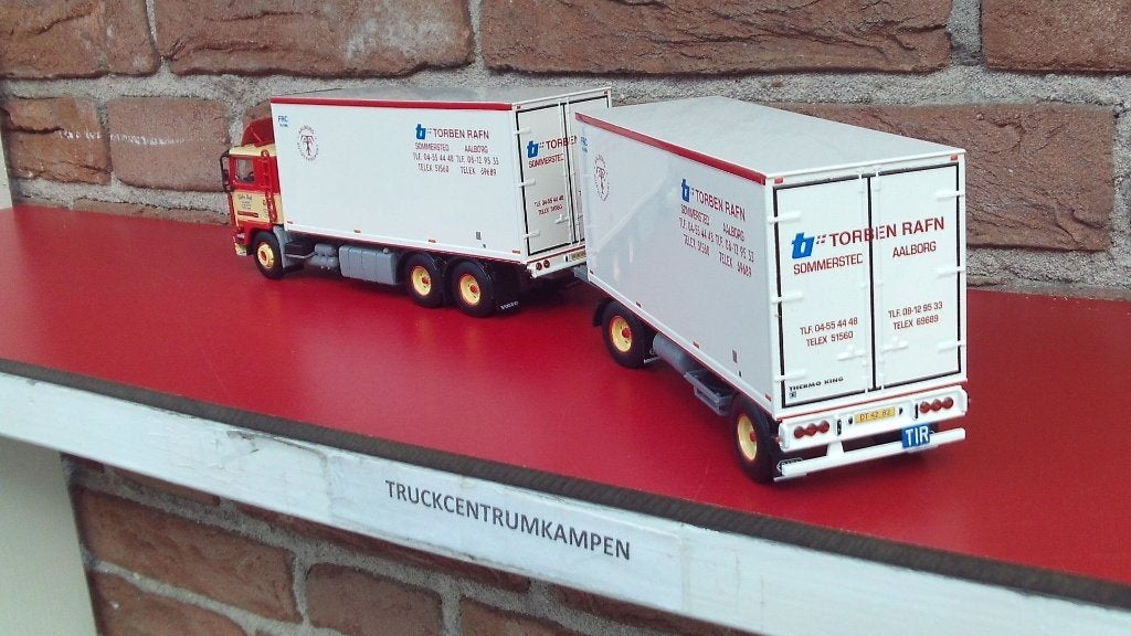 Tekno  Volvo  F12  met  Schamelaanhanger  van  Torben  Rafn., Ophalen of Verzenden, Nieuw, Bus of Vrachtwagen, Tekno