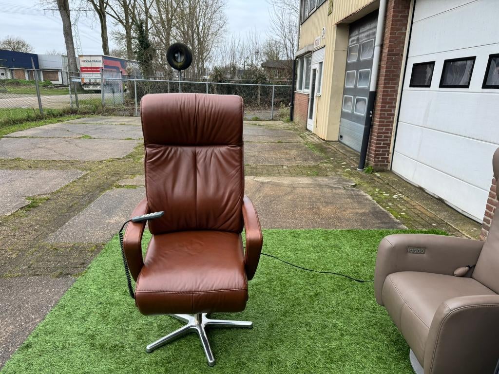 Sta-op stoel PROMINENT S-100 fauteuil bruin leer, Ophalen, Prominent, Bruin, Geen