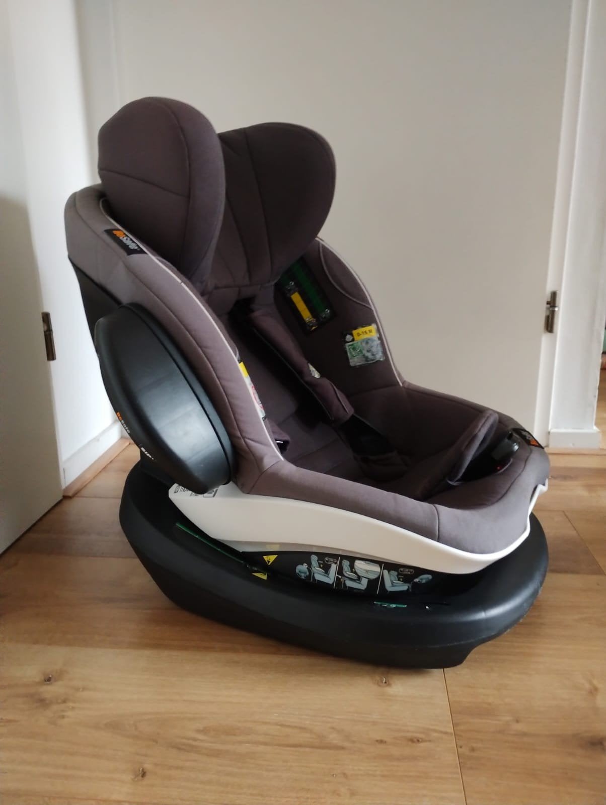 BeSafe model Izi Modular opvolg autostoel, Kinderen en Baby's, Gebruikt, Isofix, Slaapstand, Ophalen