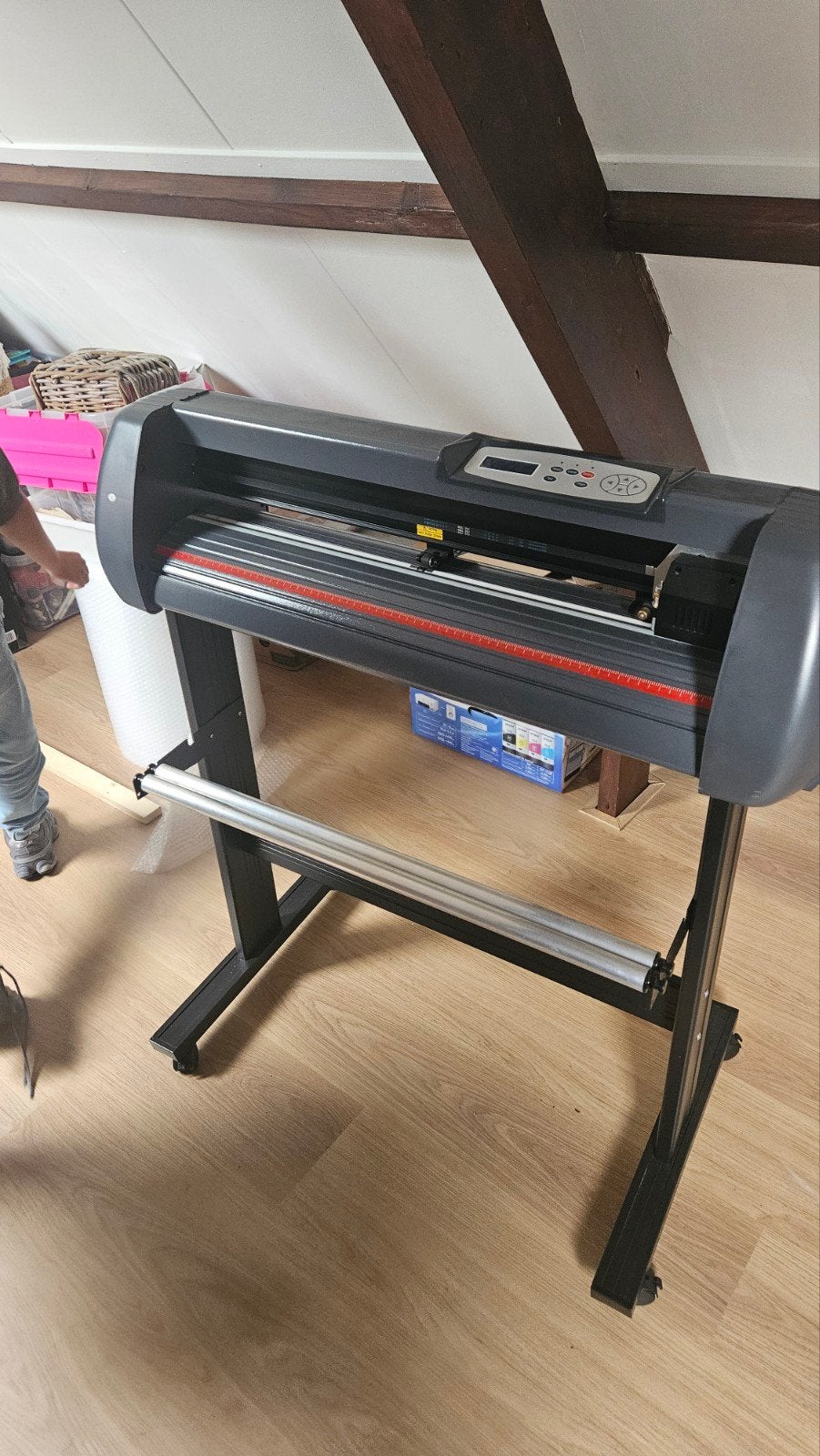 vinyl plotter op standaard, Ophalen