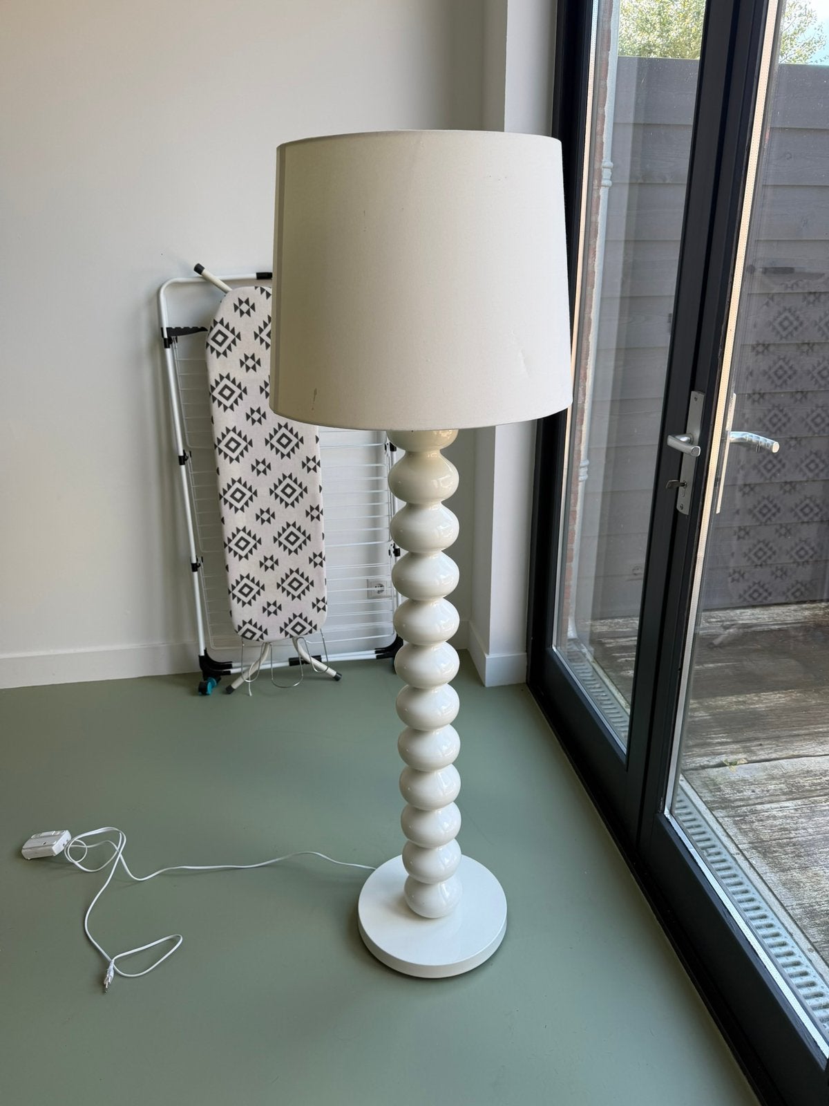 Design lamp wit (zwaar), Ophalen of Verzenden, Zo goed als nieuw, Design, 100 tot 150 cm