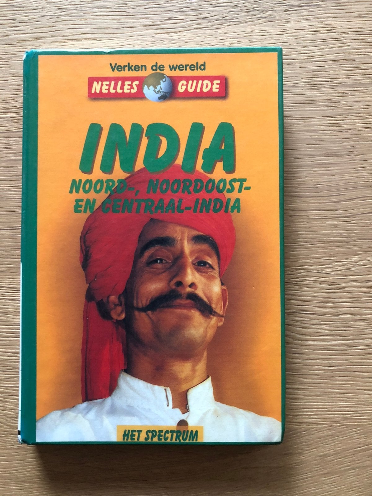Reisgids - reisboek over noord, noordoost en centraal India, Boeken, Reisgids of -boek, Azië, Ophalen, Gelezen