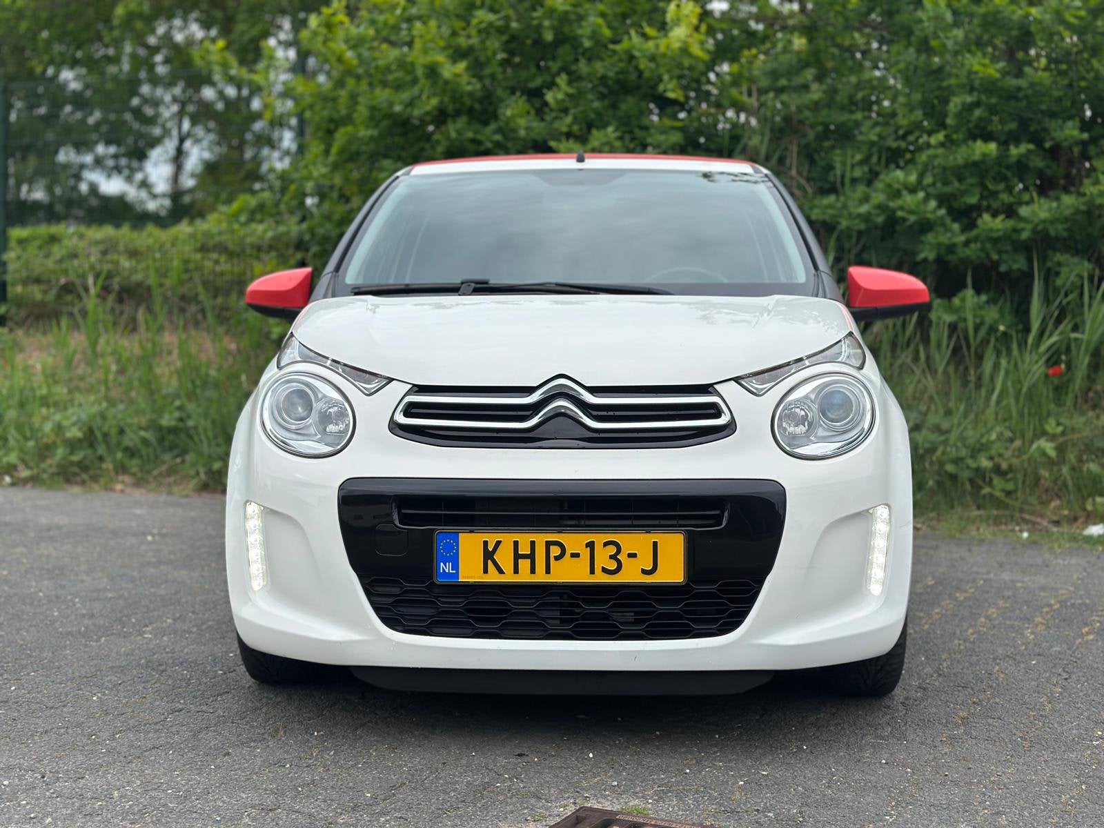Citroën C1 1.2 VTI 82 5-DRS 2016 Wit, Auto's, Citroën, Voorwielaandrijving, 1199 cc, 840 kg, 4 stoelen