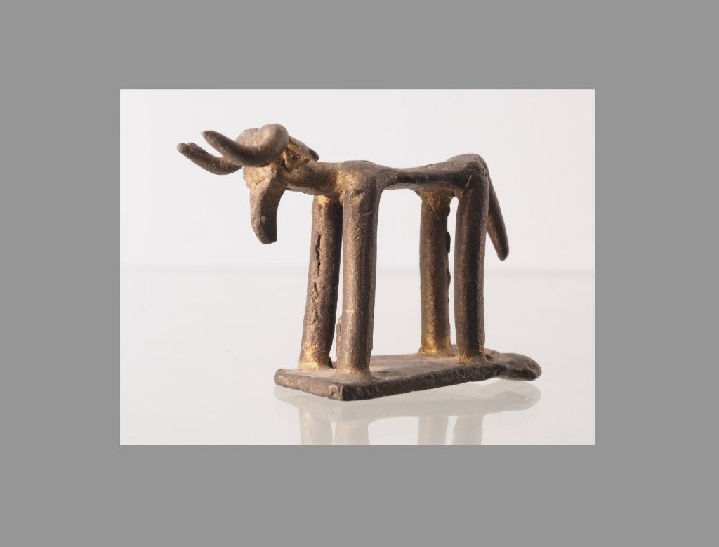 Ashanti figuur Buffel Ghana (251003-01), Afrika, Handgemaakt, 4 cm, Ophalen of Verzenden