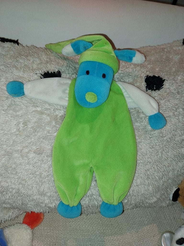 Hema hond knuffeldoekje groen, Hema, Blauw, Zo goed als nieuw, Middelgroot (20 tot 80 cm)
