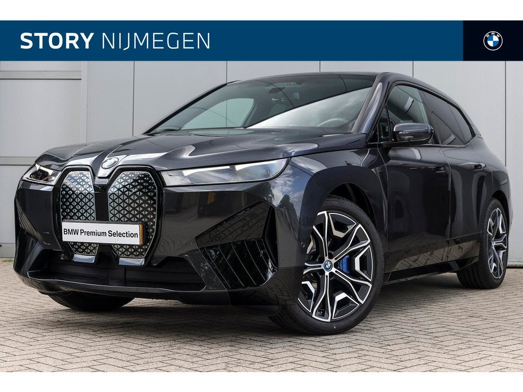 BMW iX xDrive40 High Executive / Sportpakket / Panoramadak S, Auto's, BMW, Gebruikt, Met garantie (alle), 24 min, 417 min