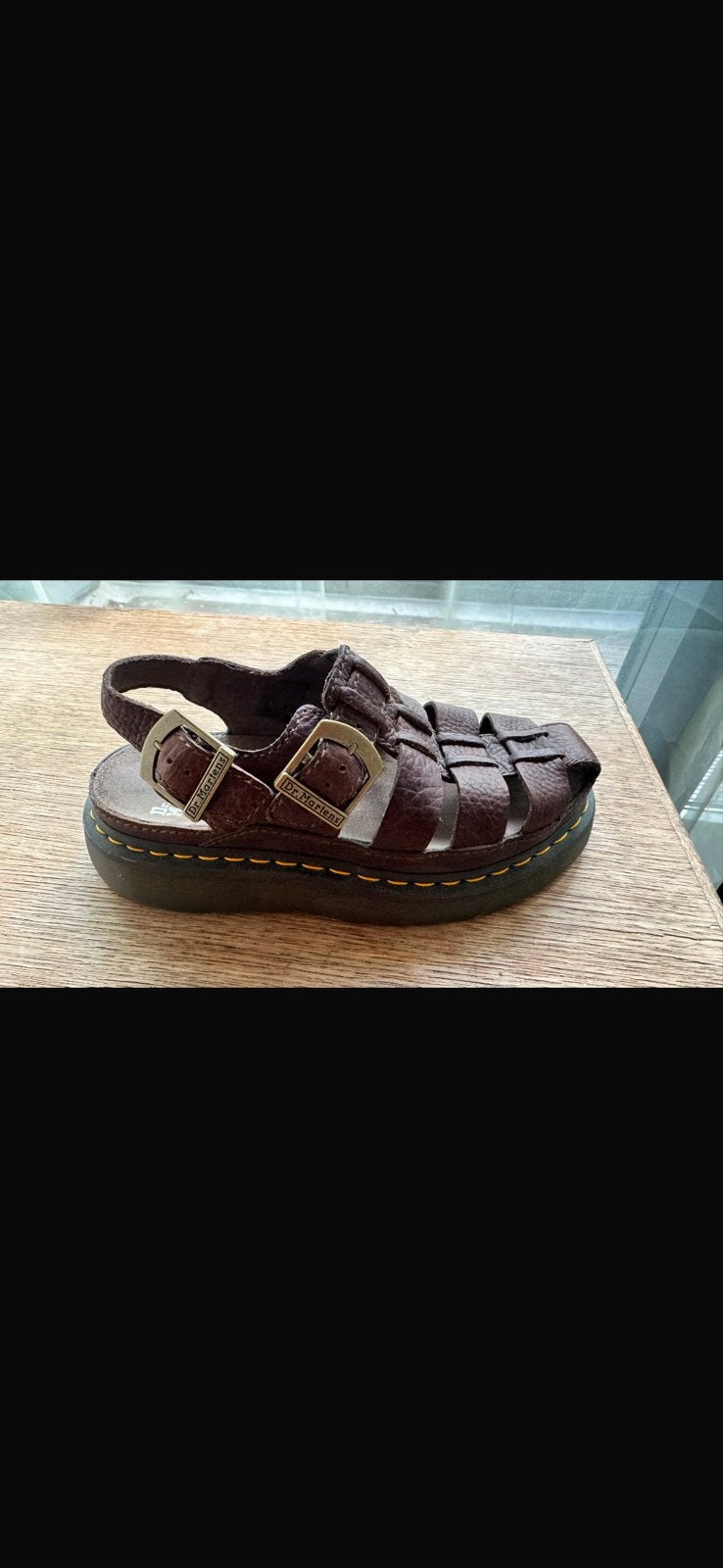 Dr Martens sandalen, Bruin, Zo goed als nieuw, Sandalen of Muiltjes, Ophalen of Verzenden