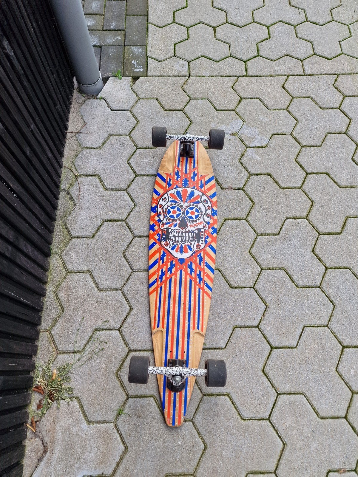 Tracker Skull Mill Pintail Longboard (40 inch / 102 cm, Ophalen of Verzenden, Zo goed als nieuw