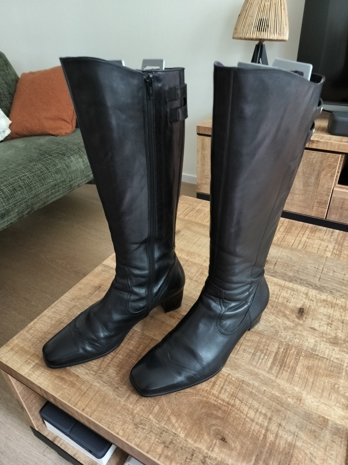 Durea laarzen maat 6  schachtmaat M, Kleding | Dames, Schoenen, Ophalen, Hoge laarzen, Durea, Zwart